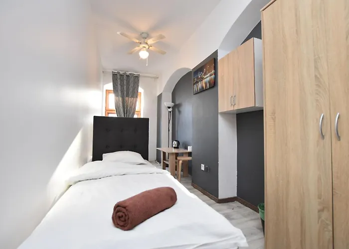 Dukes - Prywatne, Rynek *