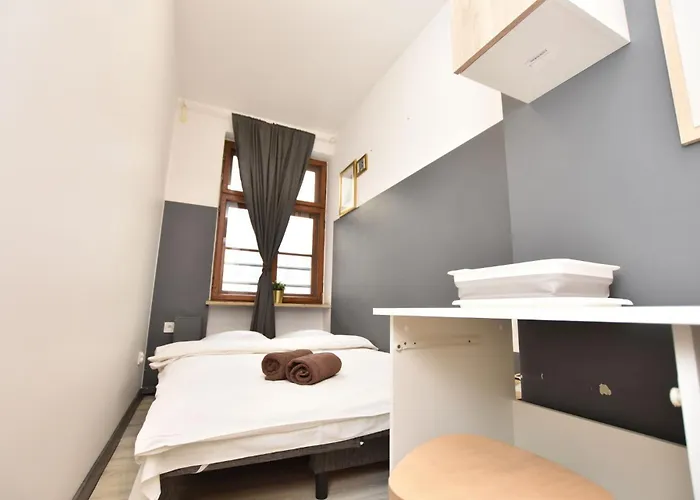 Dukes - Prywatne, Rynek Hostel Wroclaw