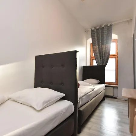 Dukes - Prywatne, Rynek Hostel Wroclaw